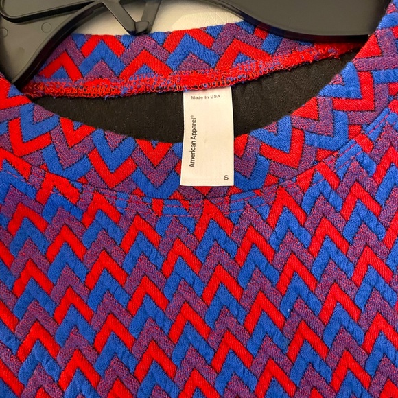 American Apparel Crop Top. - Picture 2 of 4